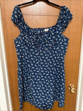 Levi’s Navy Floral Cap Sleeve Peasant Top Sundress